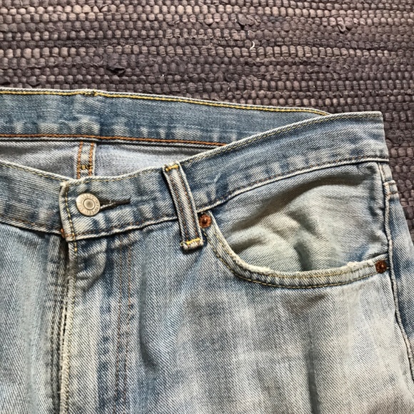 Levi’s Red Tab 505, Distressed, Faded, Light Denim 36W (Short inseam) - Picture 15 of 15